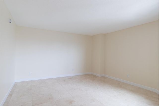 335 S Biscayne Boulevard 2400, Miami, FL 33131