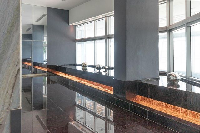 335 S Biscayne Boulevard 2400, Miami, FL 33131