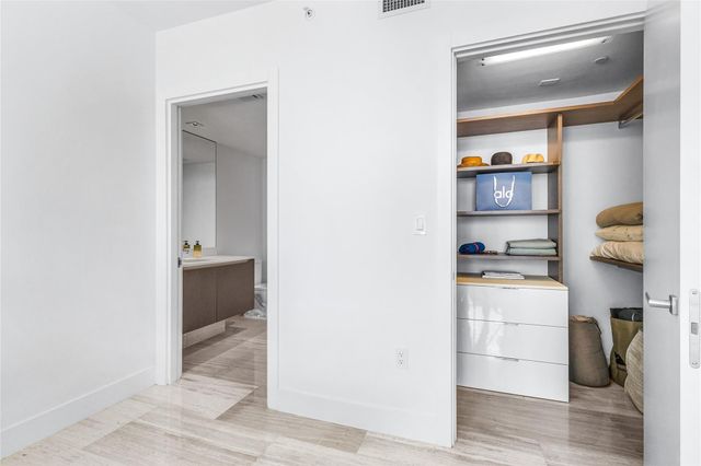 1451 Brickell Ave 1201, Miami, FL 33131