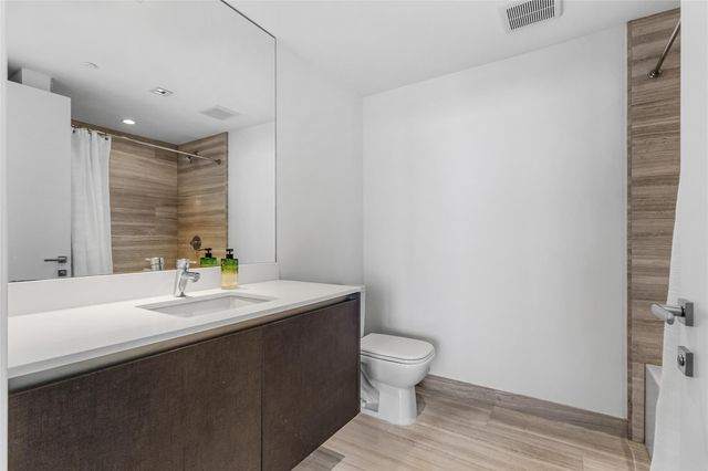 1451 Brickell Ave 1201, Miami, FL 33131