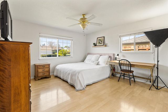 2032 Mission Ave, Carmichael, CA 95608