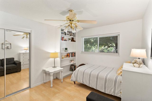 2032 Mission Ave, Carmichael, CA 95608