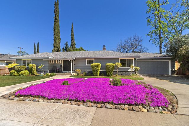 2032 Mission Ave, Carmichael, CA 95608