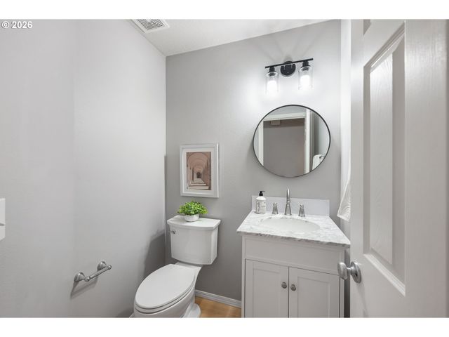 17349 Nw CAMELBACK Ln, Beaverton, OR 97006