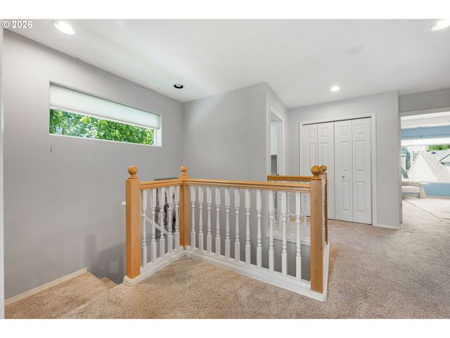17349 Nw CAMELBACK Ln, Beaverton, OR 97006