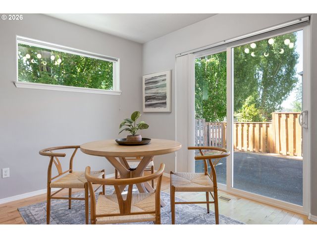 17349 Nw CAMELBACK Ln, Beaverton, OR 97006