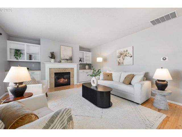 17349 Nw CAMELBACK Ln, Beaverton, OR 97006