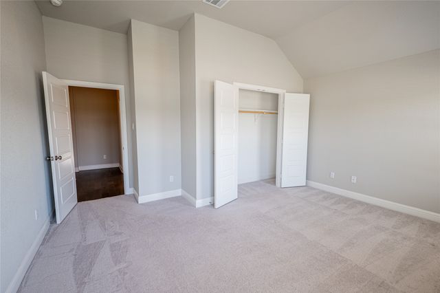 918 Edinburgh Drive, Mcgregor, TX 76657