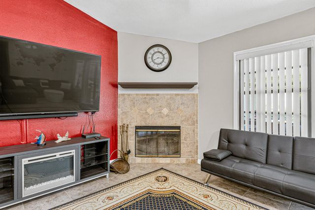 1034 UTAH Street SE, Palm Bay, FL 32909