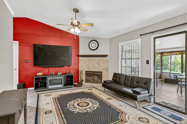 1034 UTAH Street SE, Palm Bay, FL 32909