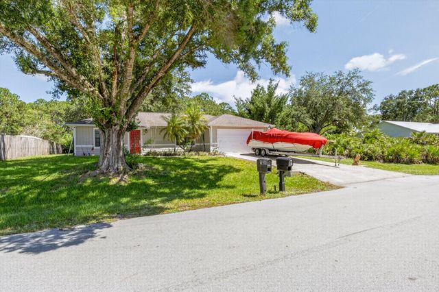 1034 UTAH Street SE, Palm Bay, FL 32909
