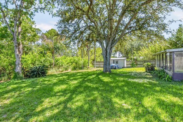 1034 UTAH Street SE, Palm Bay, FL 32909