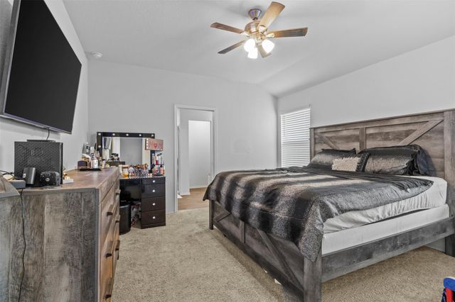 339 Euclid LN, Kyle, TX 78640