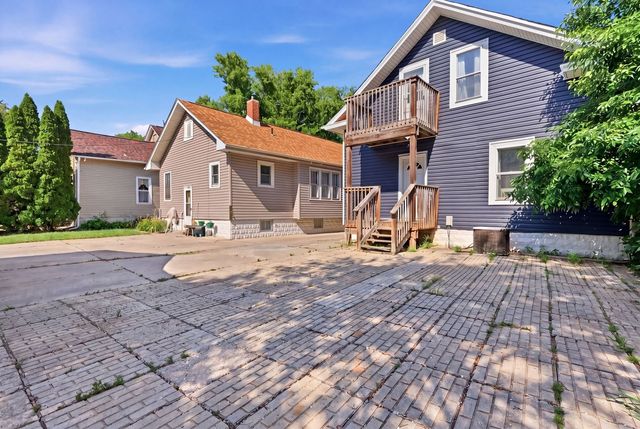 637 S SPENCER Street, Aurora, IL 60505