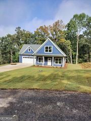 41 College Heights Place, Franklin Springs, GA 30662