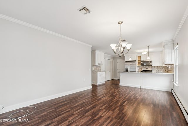 20 Elkton Court, Toms River, NJ 08757