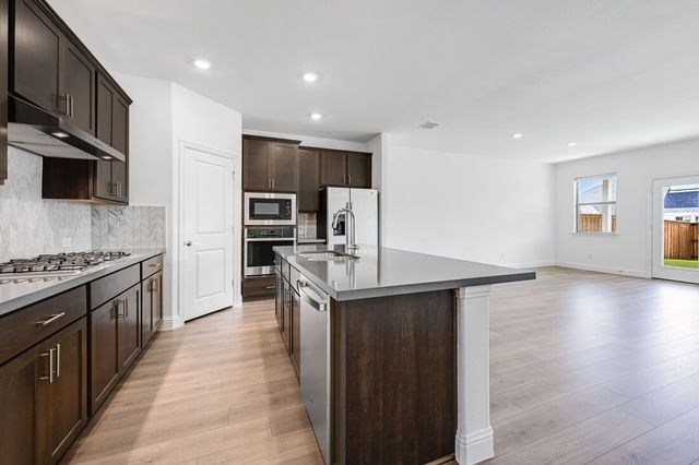 1453 Zapateado Way, Fort Worth, TX 76052