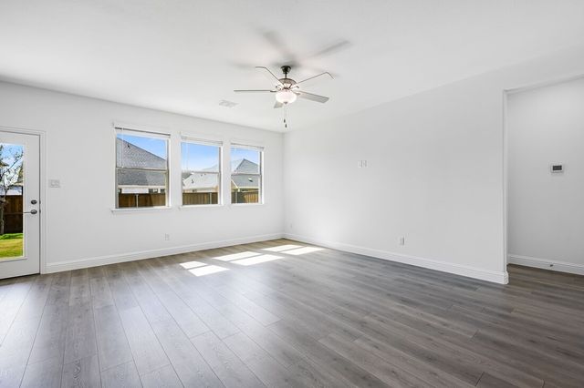 1453 Zapateado Way, Fort Worth, TX 76052