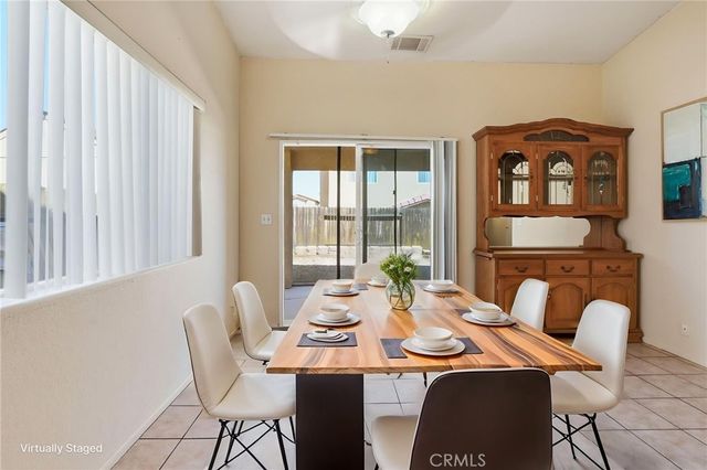 13668 Glenmere, Victorville, CA 92392