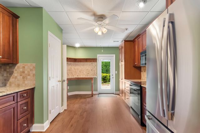 77 Tally Cove Road, Jasper, GA 30143