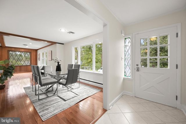 39 WELLESLEY CIR, Glen Echo, MD 20812