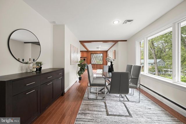 39 WELLESLEY CIR, Glen Echo, MD 20812