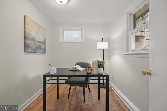 39 WELLESLEY CIR, Glen Echo, MD 20812