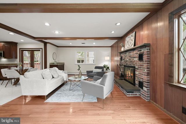 39 WELLESLEY CIR, Glen Echo, MD 20812
