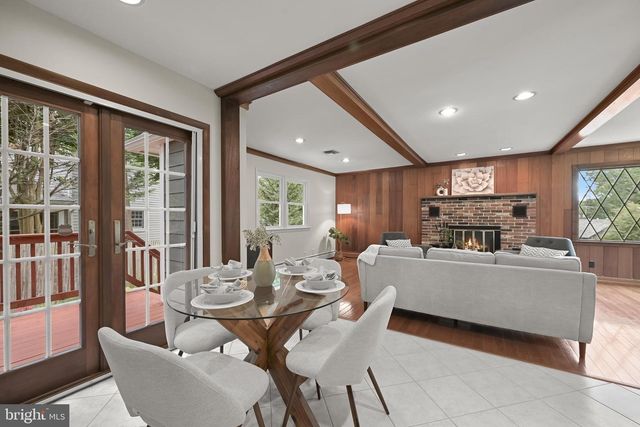 39 WELLESLEY CIR, Glen Echo, MD 20812