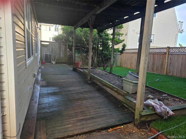 9 Georgia Avenue B, Long Beach, NY 11561