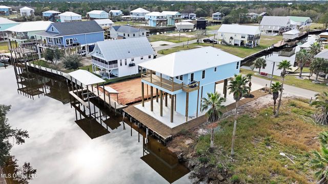 11064 Manhattan Street, Bay Saint Louis, MS 39520