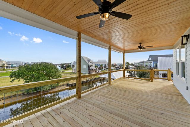 11064 Manhattan Street, Bay Saint Louis, MS 39520