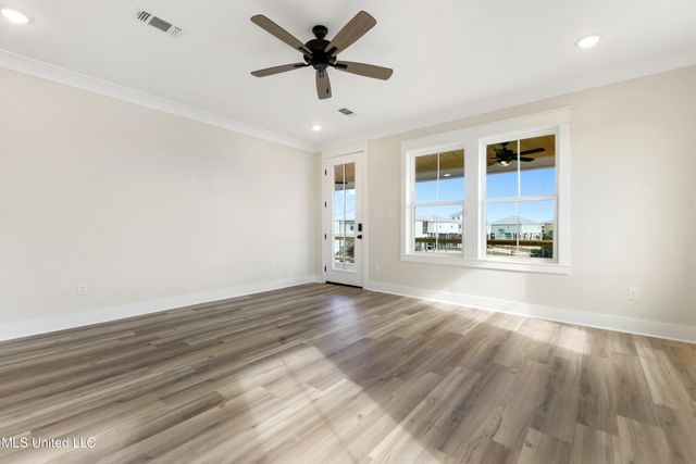 11064 Manhattan Street, Bay Saint Louis, MS 39520