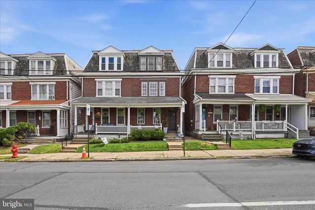 828 E CHESTNUT ST, Lancaster, PA 17602