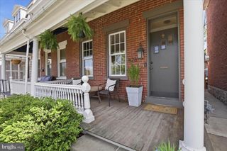 828 E CHESTNUT ST, Lancaster, PA 17602