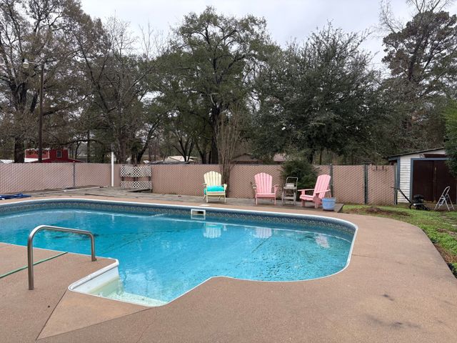 13286 County Road 285, Tyler, TX 75707