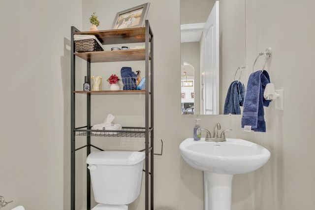 7121 Springwater St, Smyrna, TN 37167