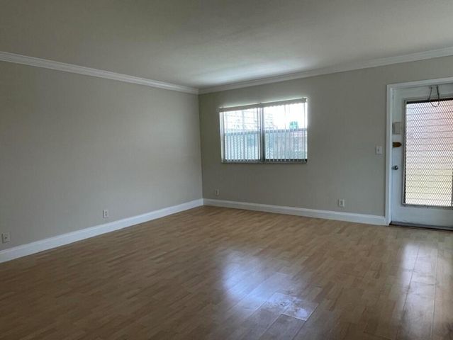 472 Saxony J, Delray Beach, FL 33446