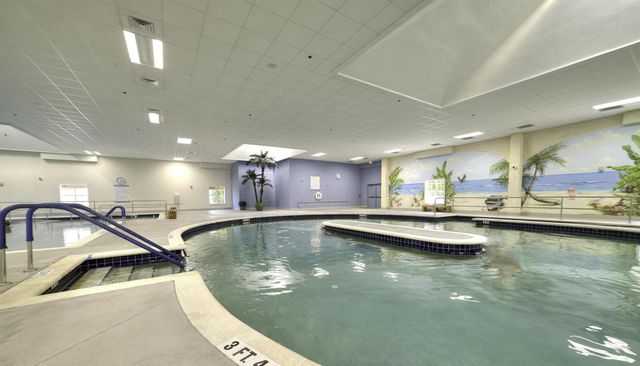 472 Saxony J, Delray Beach, FL 33446