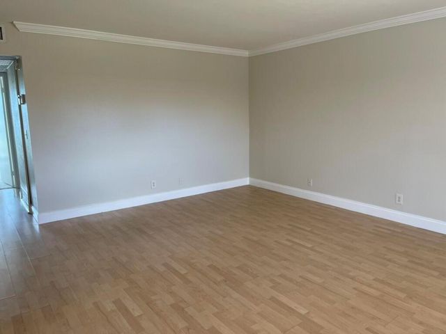 472 Saxony J, Delray Beach, FL 33446