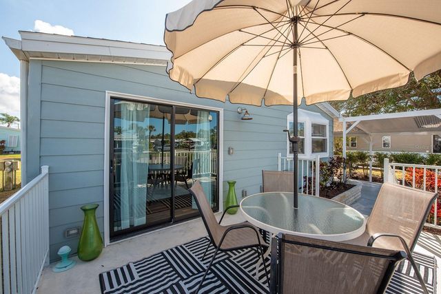 707 TANGERINE WOODS BOULEVARD, Englewood, FL 34223