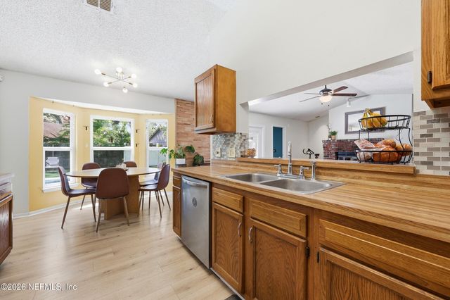 12210 DOVE RIDGE Drive, Jacksonville, FL 32225