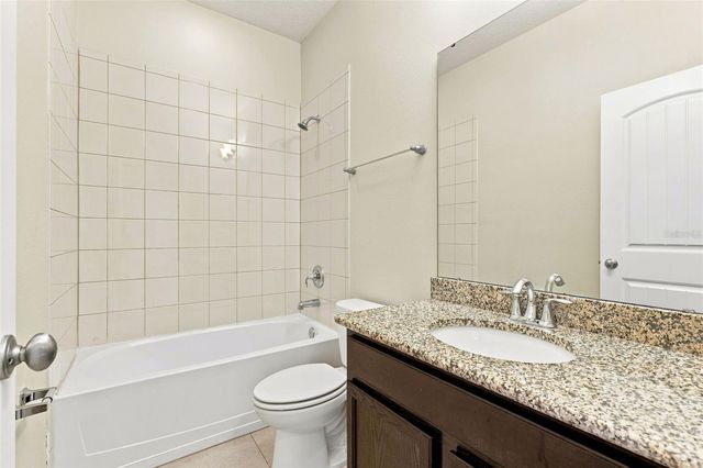 1423 ALEXINGTON AVENUE, Deltona, FL 32725