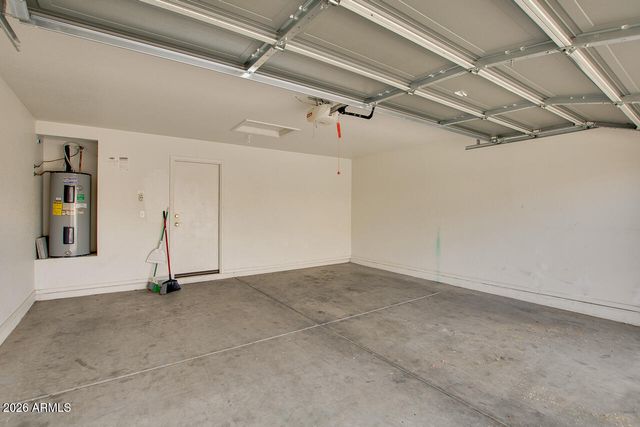 25787 W LYNNE Lane, Buckeye, AZ 85326