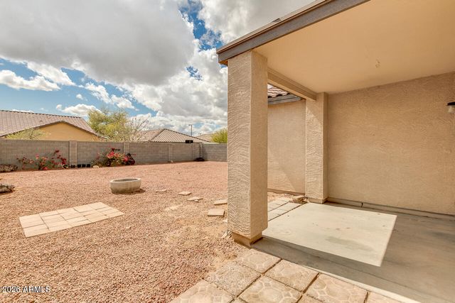 25787 W LYNNE Lane, Buckeye, AZ 85326