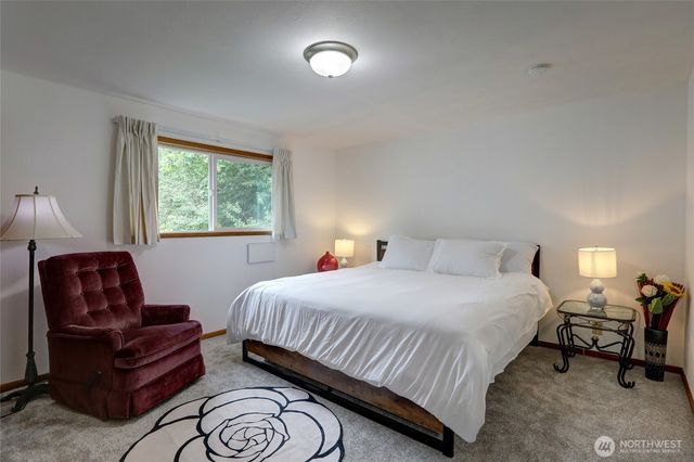 7820 NE 195th Street, Kenmore, WA 98028