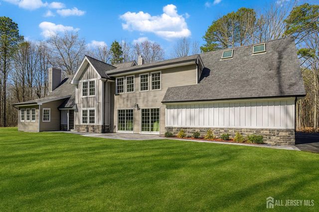 145 Hardenburg Lane, East Brunswick, NJ 08816