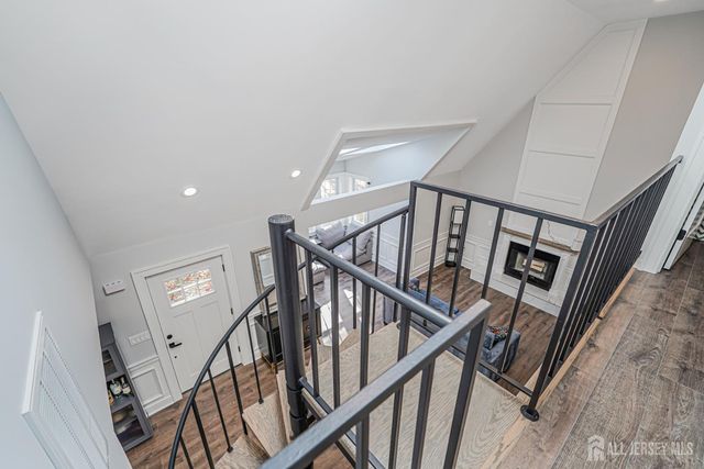 145 Hardenburg Lane, East Brunswick, NJ 08816