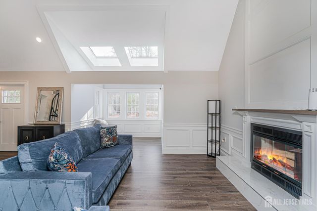 145 Hardenburg Lane, East Brunswick, NJ 08816