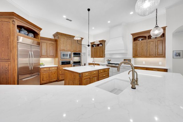 4340 Powers Branch Drive, Midlothian, TX 76065